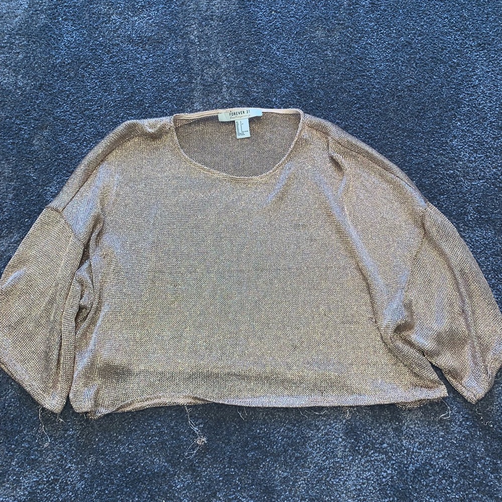 Forever 21 chain pink crop top